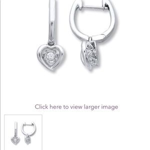 Kay jeweler’s Diamond’s in rythem heart earing’s